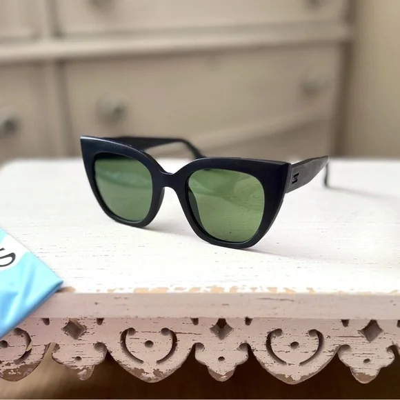 TOMS Sydney Traveler Black/Olive Sunglasses - Picture 5 of 12